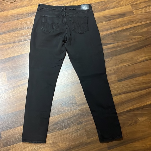 Levi’s Jeans - Picture 8 of 11